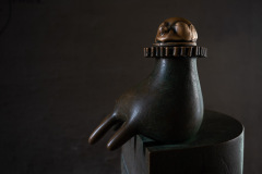 bronze-hand-a-drinking-fountain